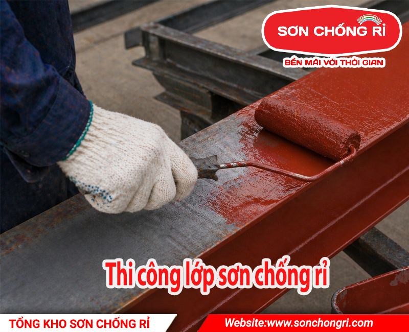 thi công lớp sơn chống rỉ